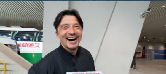 帶孩子和帶球隊哪個更累？謝暉笑言：都累，但帶孩子更累