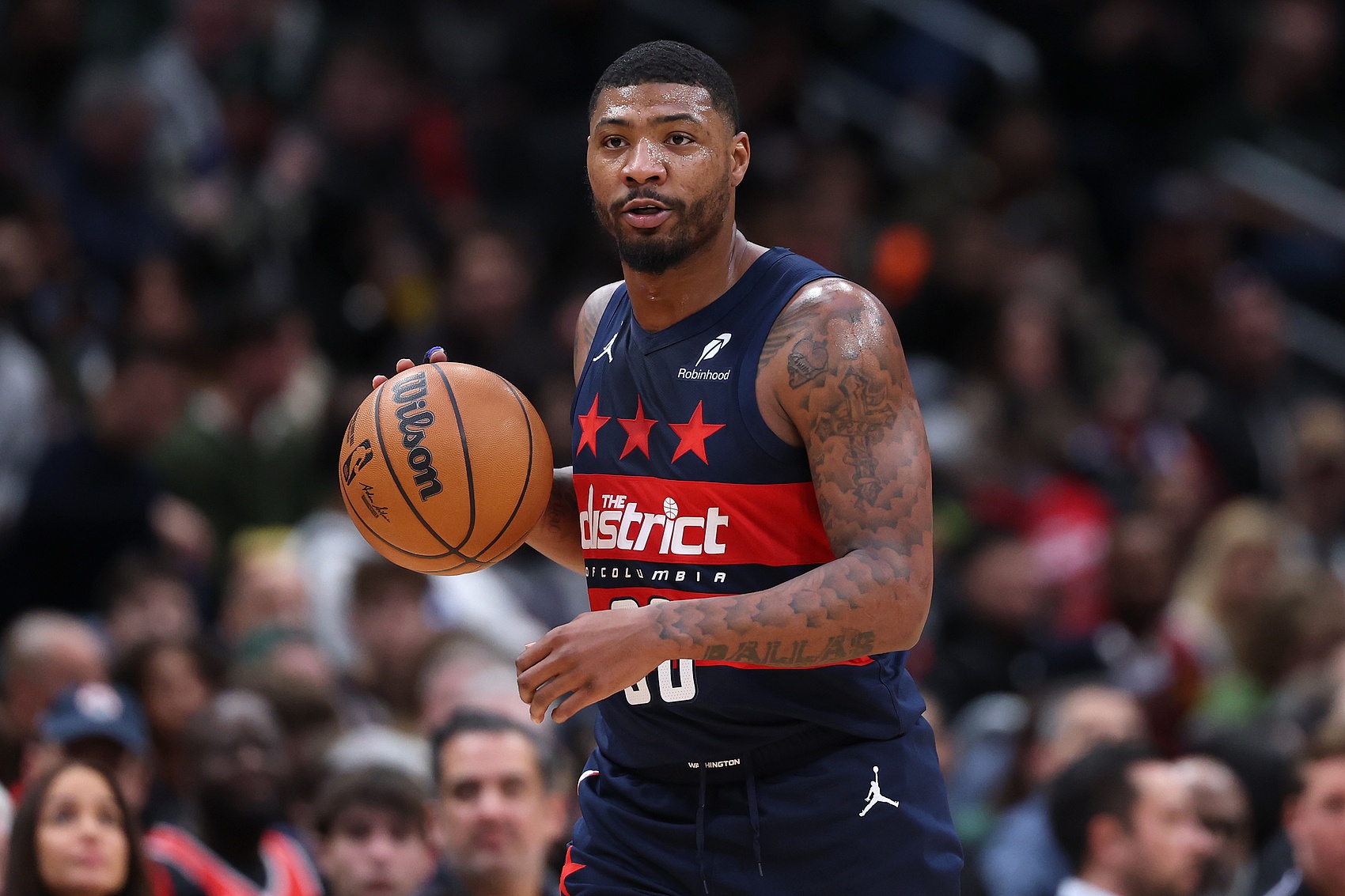 DPOY！斯瑪特6投4中得10分2助1斷 末節(jié)造犯規(guī)+切球改變局勢