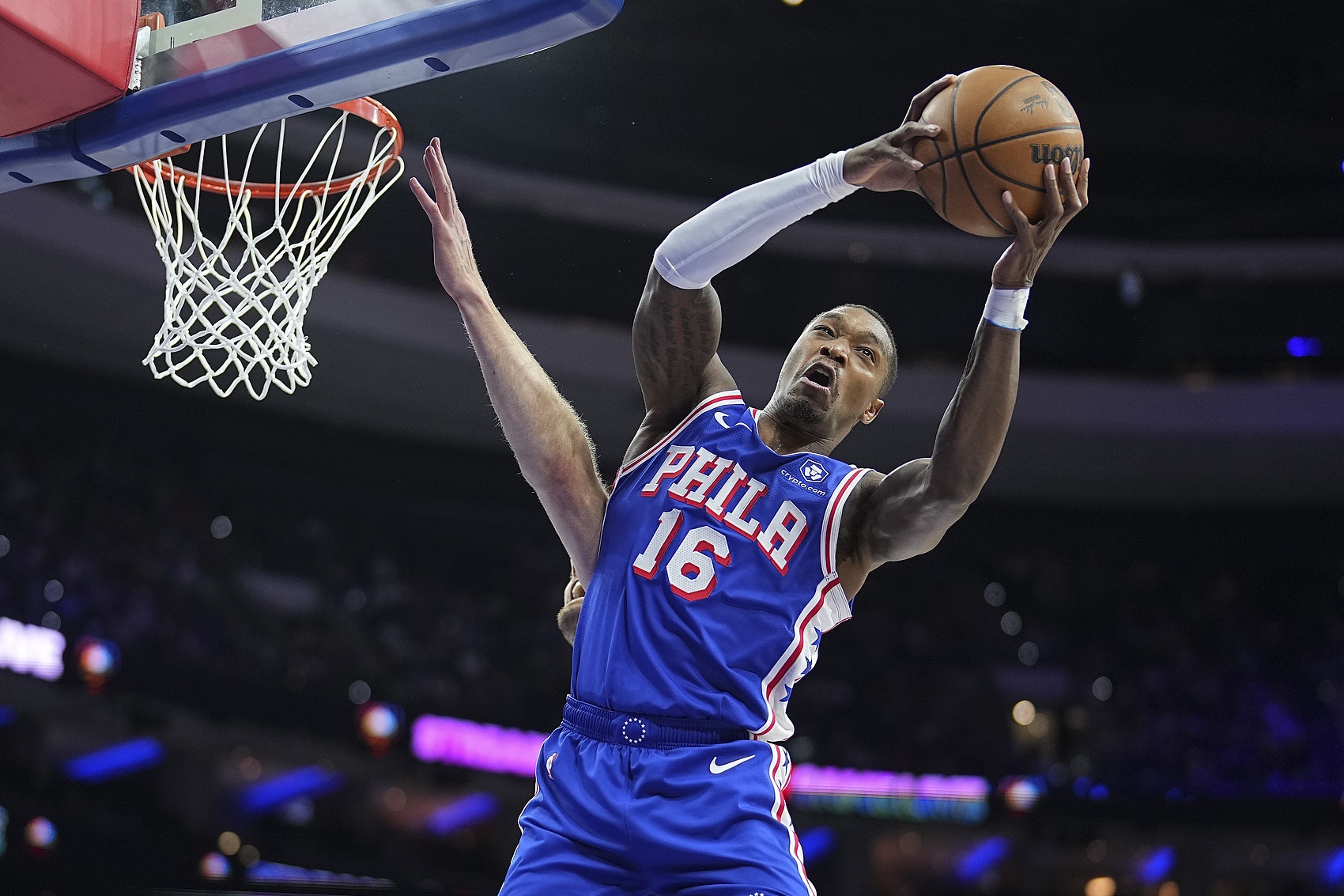 歡迎回到NBA！朗尼-沃克貢獻(xiàn)25分11籃板5助攻 獲得生涯首次兩雙